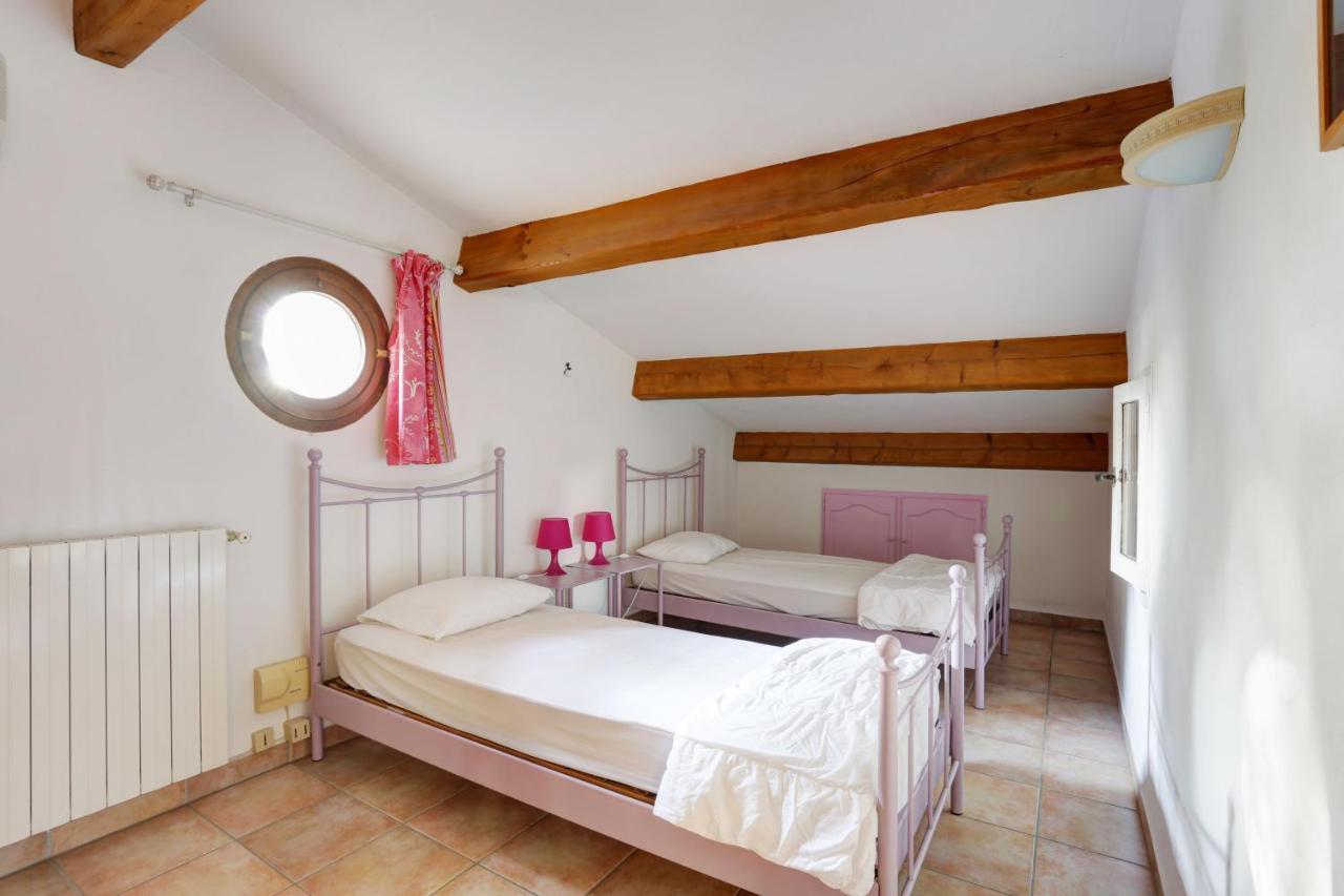 villa de charme, 8 pers, climatisée, piscine chauffée, calme garanti Roquebrune-sur-Argens Exterior foto